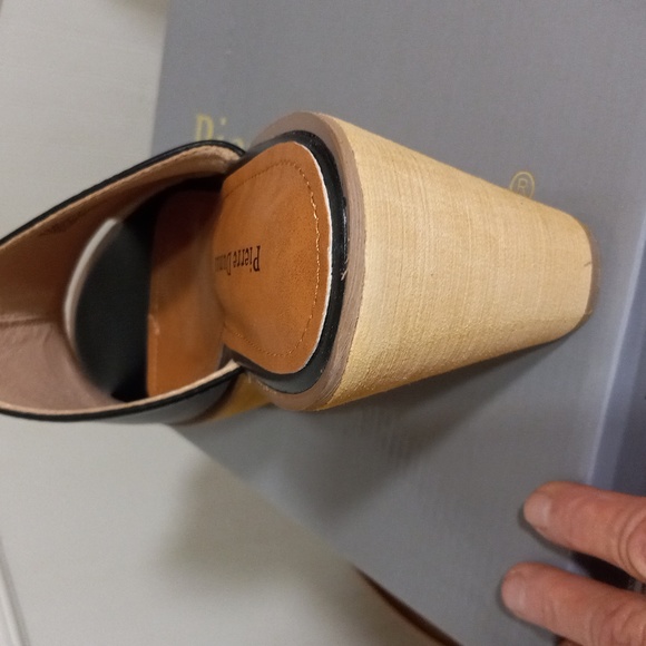 ๐ข20oz Pierre Dumas black chunky wedge peep toe sandals - Picture 3 of 7